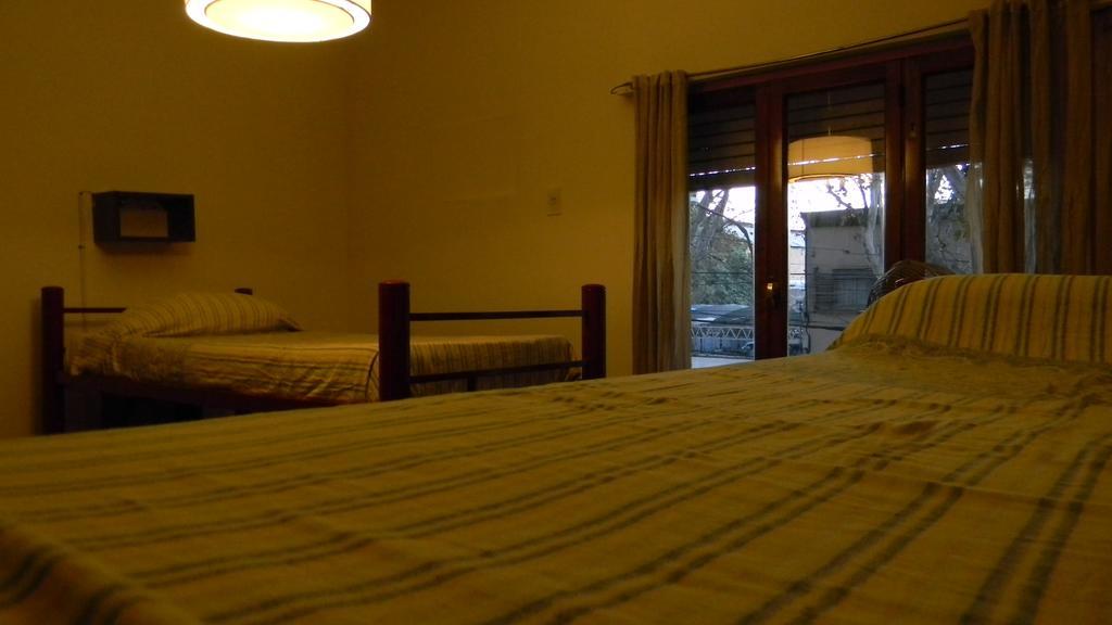 Punto Urbano Hostel 门多萨 客房 照片