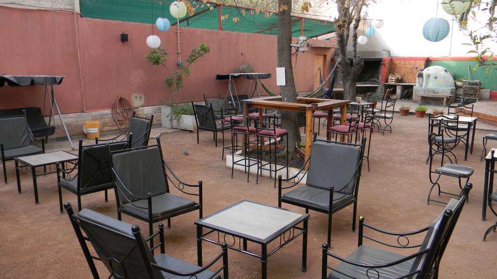 Punto Urbano Hostel 门多萨 外观 照片