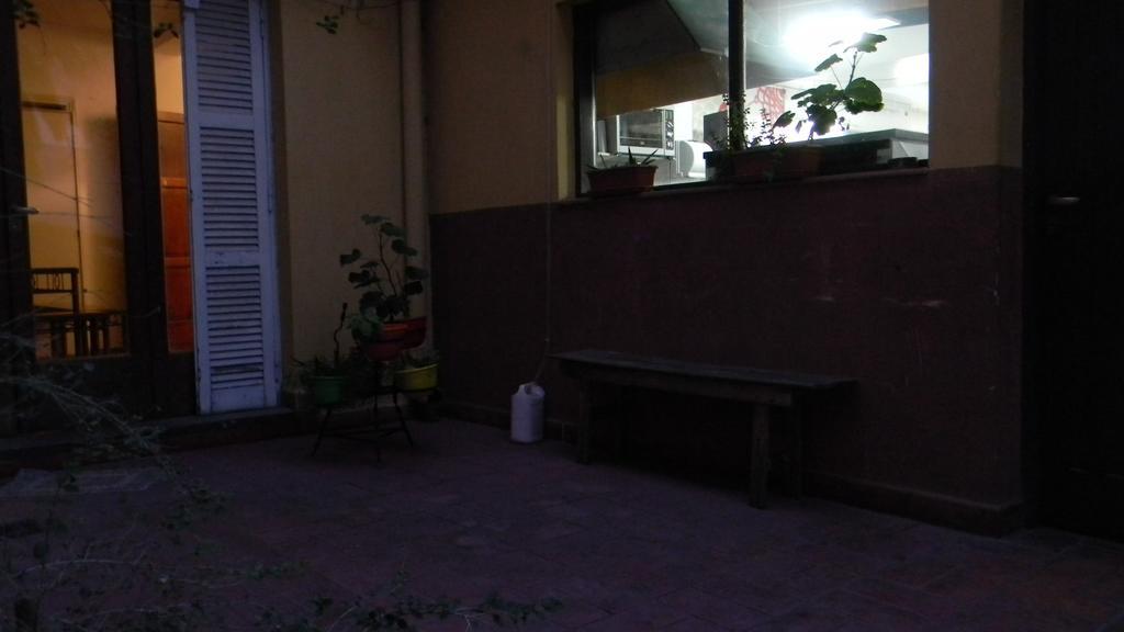Punto Urbano Hostel 门多萨 外观 照片