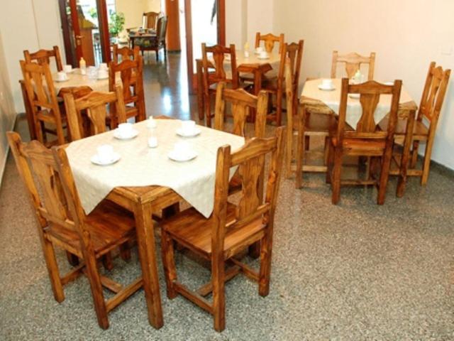 Punto Urbano Hostel 门多萨 外观 照片