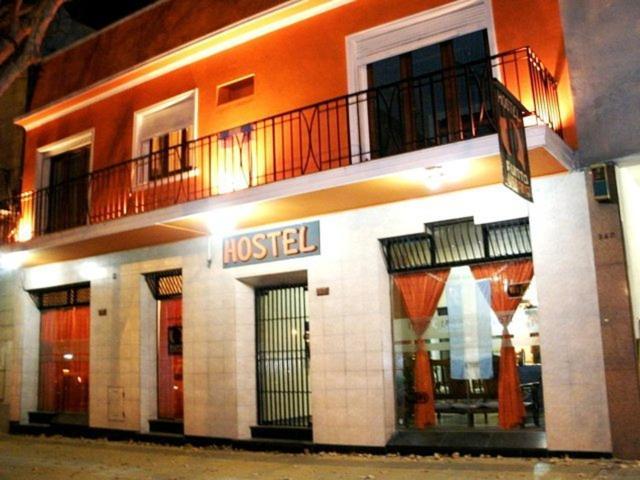 Punto Urbano Hostel 门多萨 外观 照片